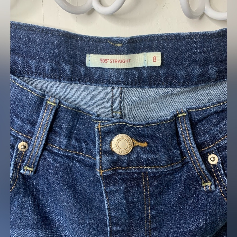 Levi’s 505 Classic Straight Jeans - Picture 7 of 8